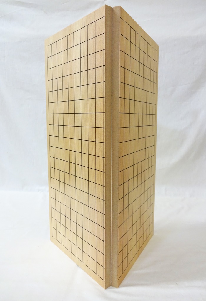 棋になる折れ盤　囲碁