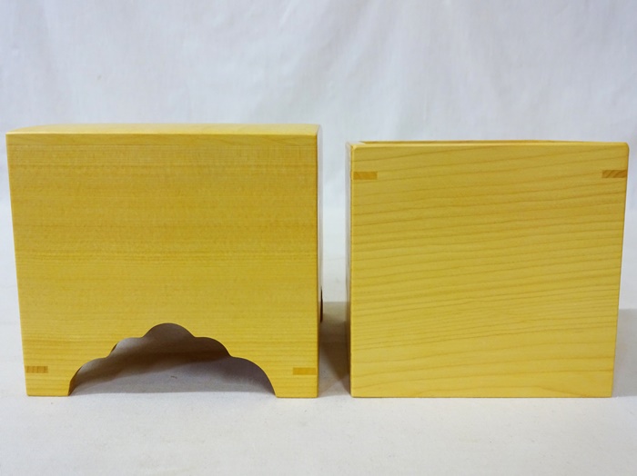 駒箱　榧　上　ムクリ仕上げ