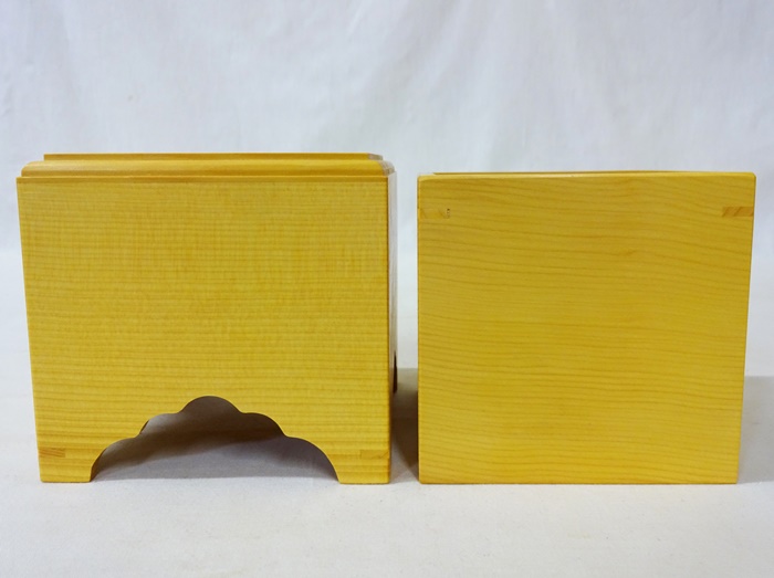 駒箱　榧　銀杏面仕上げ