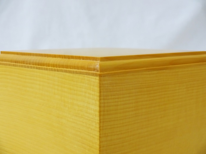 駒箱　榧　銀杏面仕上げ