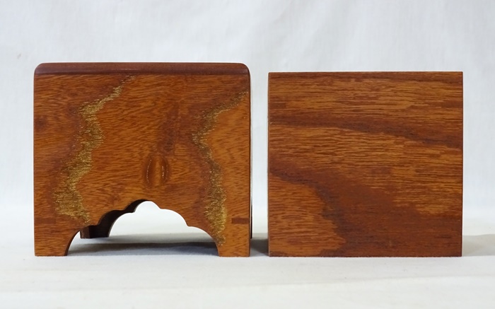 駒箱　欅　杢　上　沈金仕上げ